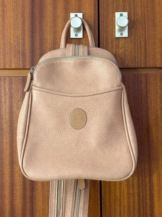 Mochila mujer vintage camel CRISAN BAGS buen estad