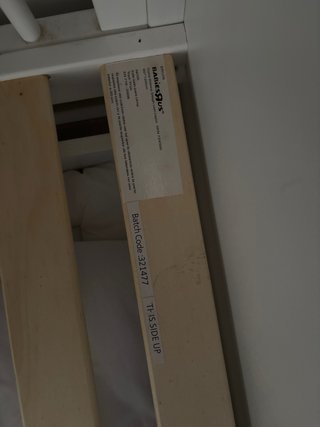 Cuna Toys R Us con cajón y colchon visco
