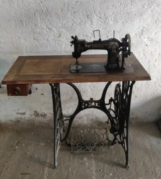 Máquina de coser Kohler antigua
