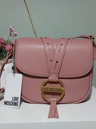 254€ Love Moschino + regalo