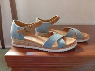 Sandalias Skechers Talla 36.5