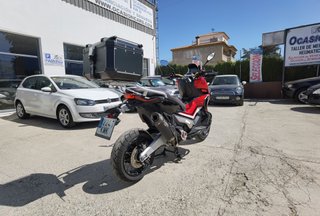 HONDA X-ADV 750