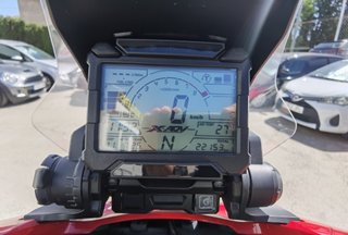 HONDA X-ADV 750