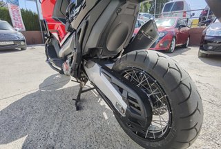 HONDA X-ADV 750