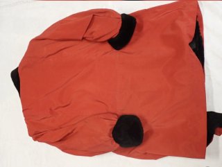 Abrigo vintage Yves Saint Laurent — gabardina roja