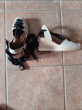 Sandalias Esparto Beige y Negro Talla 38
