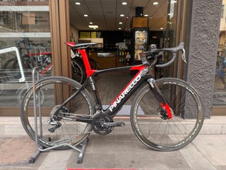 Bicicleta Pinarello E-Bike Nitro Negra/Roja