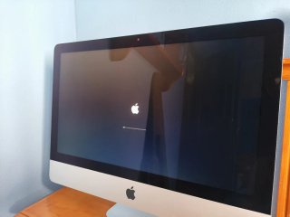 iMac 21.5" (Mid 2017) – 8GB RAM – SSD 256GB