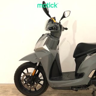 SYM SYMPHONY 125 ST-LC (IVA DEDUCIBLE) (TOP CASE)