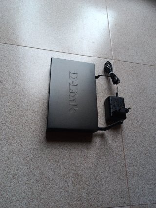 Router D-Link DSR-250N con Antenas