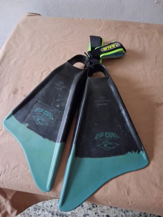 Aletas Rip Curl Talla M (39)