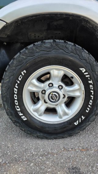 Nissan Terrano II 1998