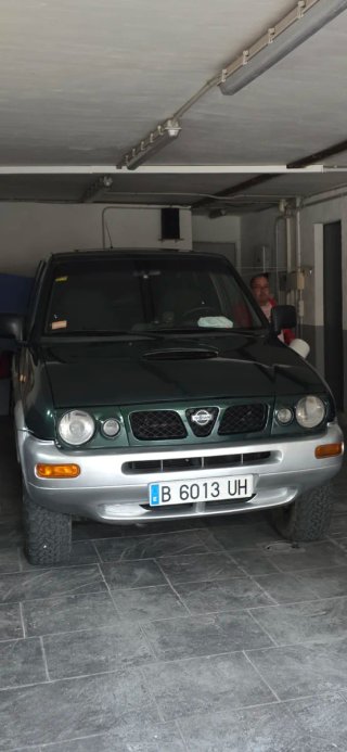 Nissan Terrano II 1998