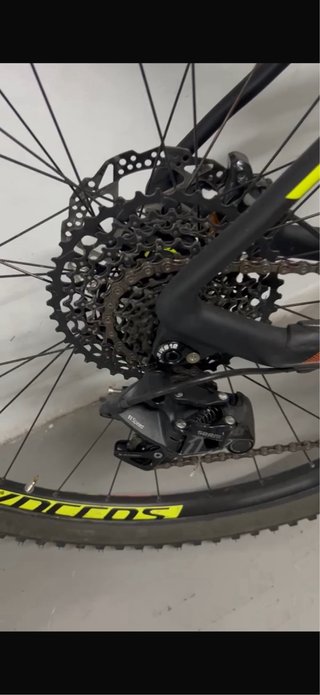 Bicicleta Scott Scale 940