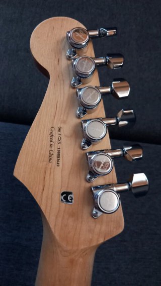 Guitarra Squier Special Edition Mod