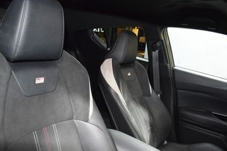 Toyota C-HR 2.0 180H GR SPORT