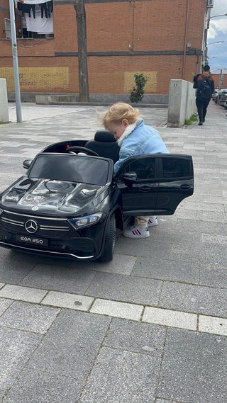 Coche electrónico niños