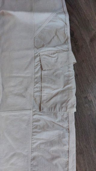 Pantalón chándal Zara beige