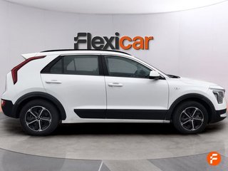 Kia Niro 1.6 GDi HEV 104kW (141CV) Concept
