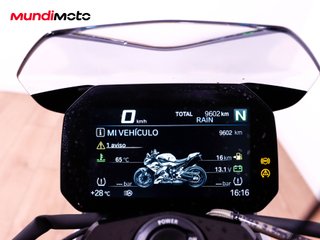 BMW M 1000 R