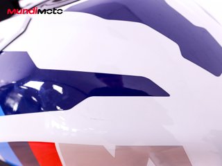 BMW M 1000 R