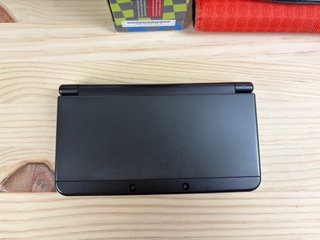 Nintendo New 3DS Nera con scatola originale