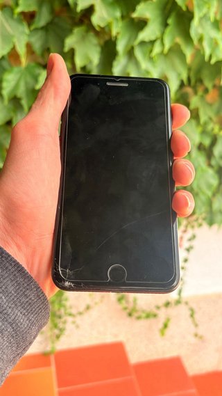 Teléfono Móvil iPhone 7 Plus Negro