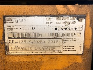 EXCAVADORA DE RUEDAS CATERPILLAR M320F AÑO 2018