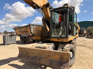 EXCAVADORA DE RUEDAS CATERPILLAR M320F AÑO 2018