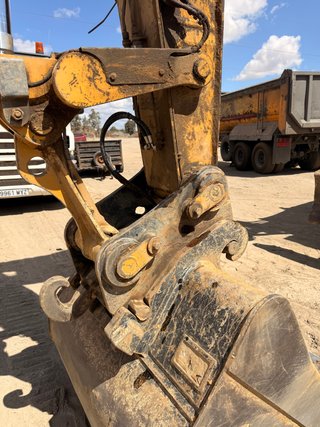EXCAVADORA DE RUEDAS CATERPILLAR M320F AÑO 2018