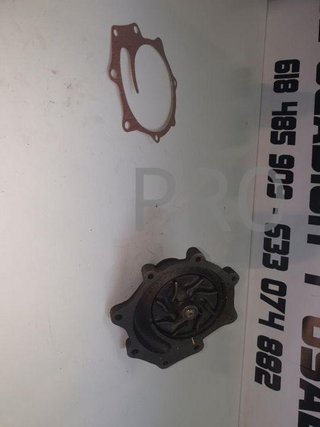 bomba agua tractor Ford 230A nueva
