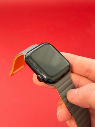 Apple Watch Serie 8 41mm Grigio/Arancio