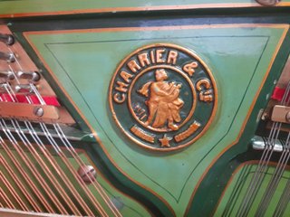 Piano vertical Charrier & Cie.
