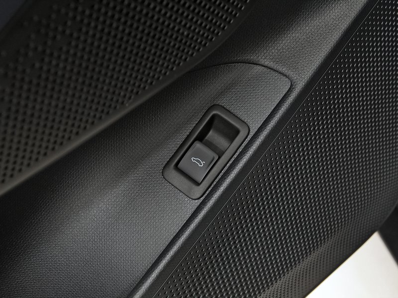 Cupra Tavascan 77kWh 2025, foto 11