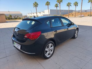 Opel Astra 2.0 CDTi S/S 165 CV Excellence llanta 17