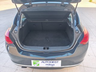 Opel Astra 2.0 CDTi S/S 165 CV Excellence llanta 17
