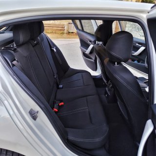 BMW 118i M Sport Shadow Line • Garantía 1 año