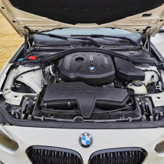 BMW 118i M Sport Shadow Line • Garantía 1 año