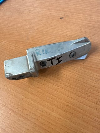 Estribera Izquierda BMW R 1100 S 98-03