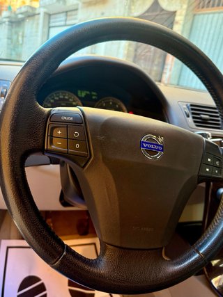 Volvo S40 2005
