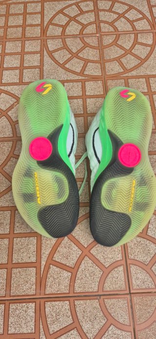 Nike Luca 4 Talla 43