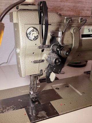Maquina coser Singer 212U Doble Arrastre y aguja