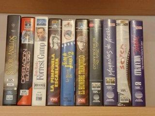 Lote 10 Películas VHS Acción/Aventura/Fantasía