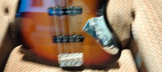 Bajo Fender Jazz Bass Fretless (Japón)