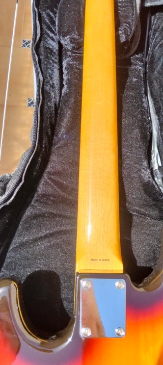 Bajo Fender Jazz Bass Fretless (Japón)