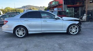 Mercedes-benz 384234 luz central a2046830130 clase