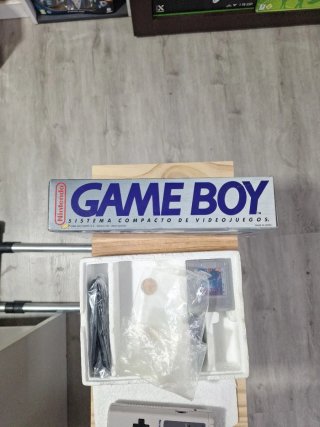 Nintendo Game Boy Clásica Gris