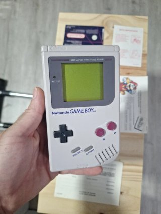 Nintendo Game Boy Clásica Gris