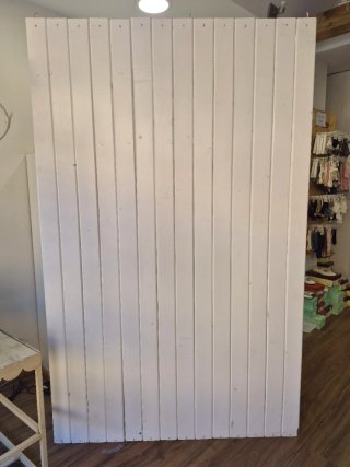 Estanterías metálicas y de madera