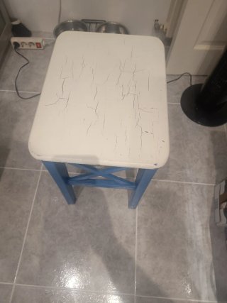 Juego 4 banquetas madera azul y blanco